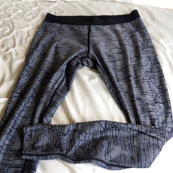 Nike Golf Gray And Black Dri-Fit Print Tights Size Small - Picture 3 of 13